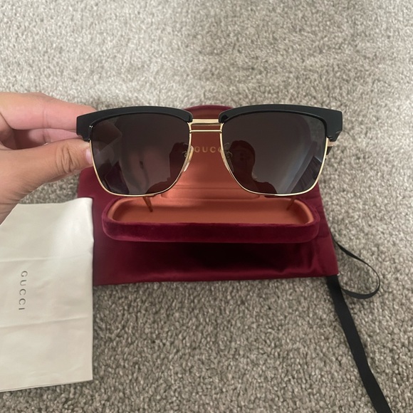Gucci sunglasses